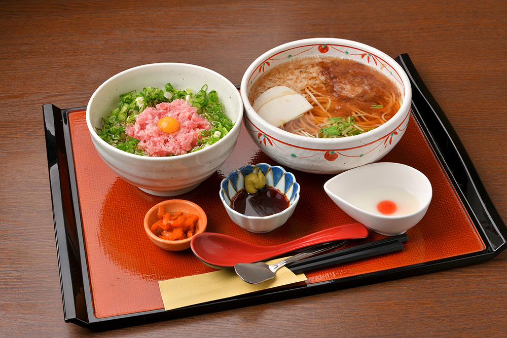 たまごとじうどん(温)